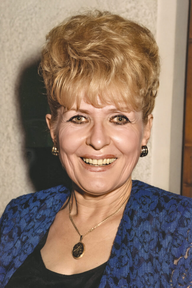 b735c818-0024-40a2-9421-9e3593300f19_Codeluppi-Carla-sk-1551-2023757