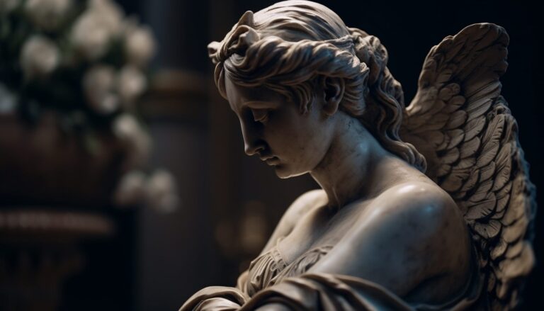 statua-cimitero-onoranze funebri croce verde reggio emilia particolare di una statua cimiteriale durante un funerale