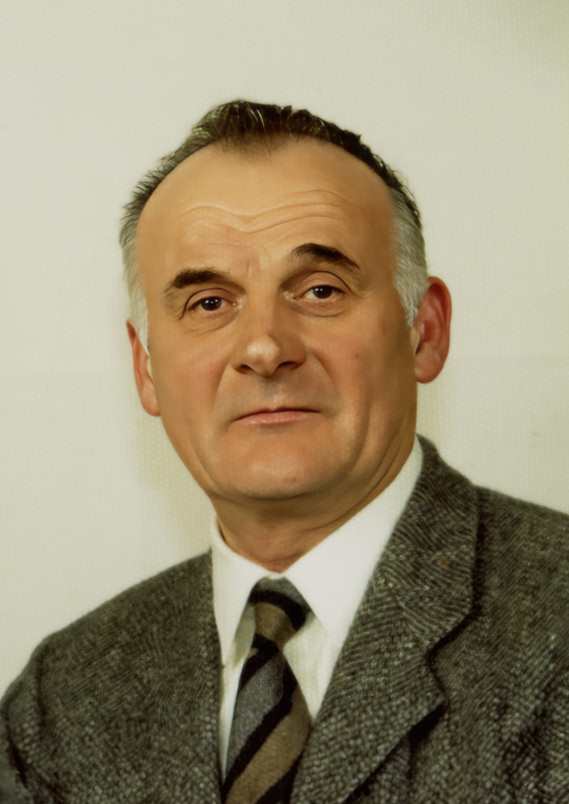 d559603b-7ef8-4908-ae25-192fd469d090_Lonelli-Umberto-Sk-1403-2024