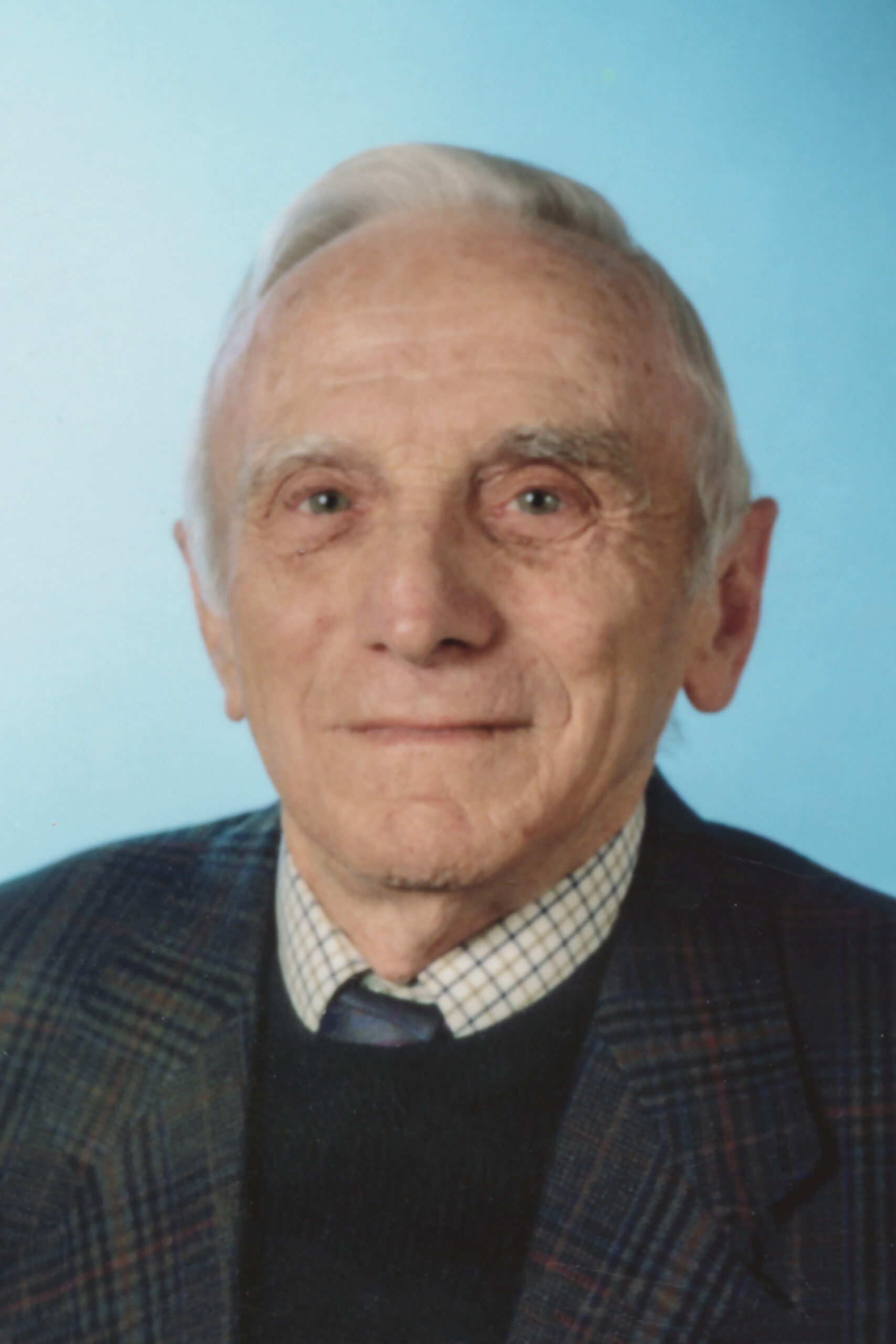 27c0f2d7-d7ae-4184-a74c-15b565a0c7af_Grassi-Silvano-sk-556-2025417