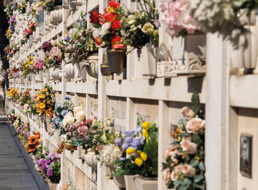 Loculi-cimitero Loculi con fiori