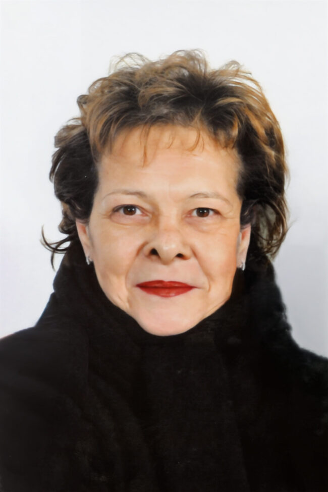 b87c1658-b406-4a07-ab77-40123383dc6b_Folloni-Maria-Paola-sk-1375-26135